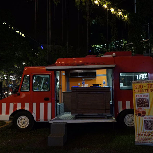 eat out foodtruck event in lippo mall puri st. moritz